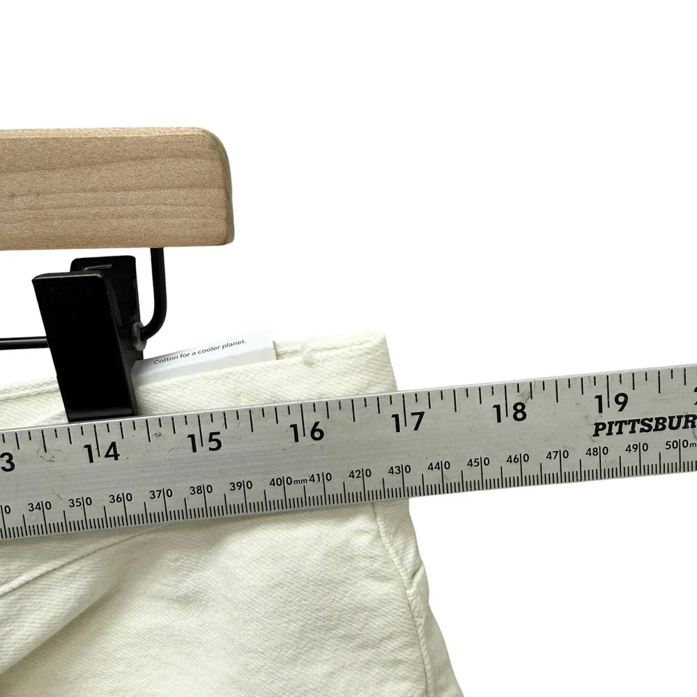 AGOLDE Indra Hip Slung Baggy Denim Shorts Fortune White Size 28 NEW - Picture 5 of 9